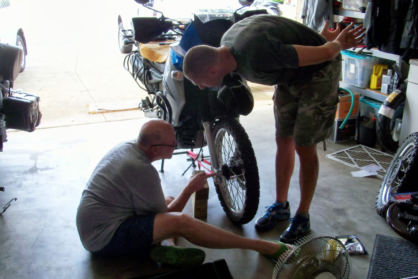 motosiklet lastiği tamiri