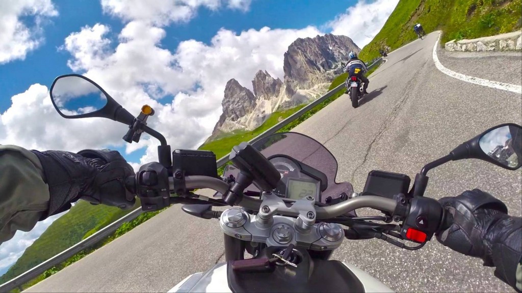 go-pro-motorcycle-with-friends-1421688746621