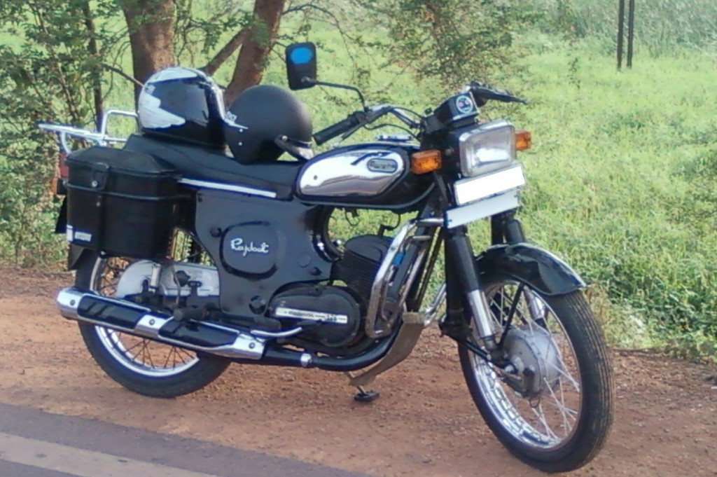 Rajdoot motorcycle