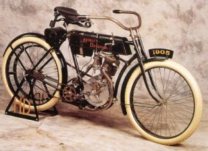 1905_Harley-Davidson-2-300x218