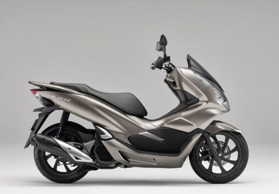 honda pcx150 abs scooter 1