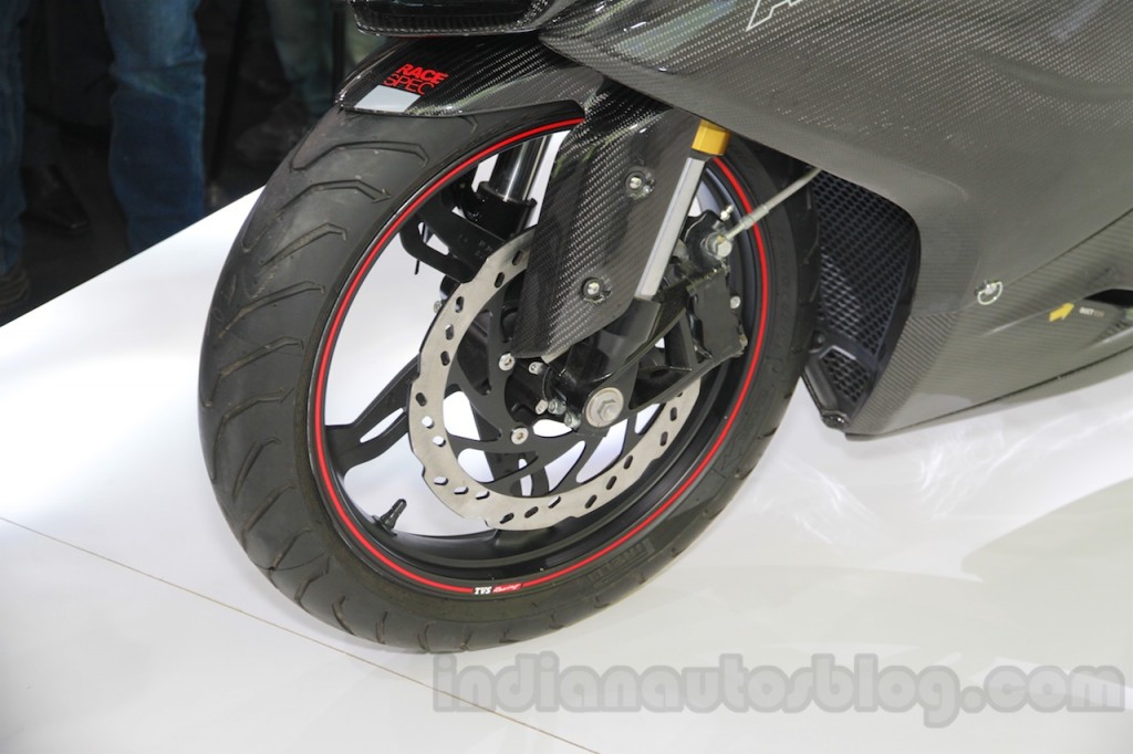TVS-Akula-310-Racing - 2016 (14)