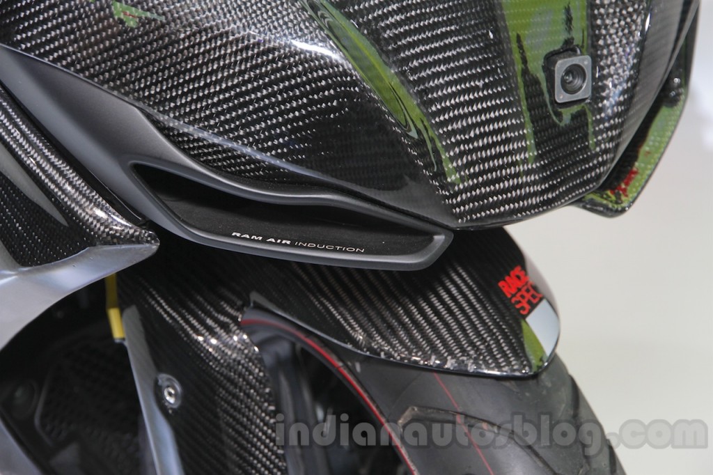 TVS-Akula-310-Racing - 2016 (5)