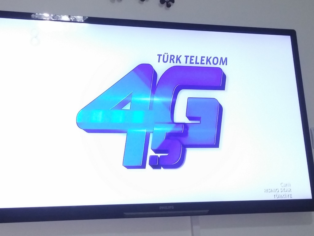 4,5 g 2