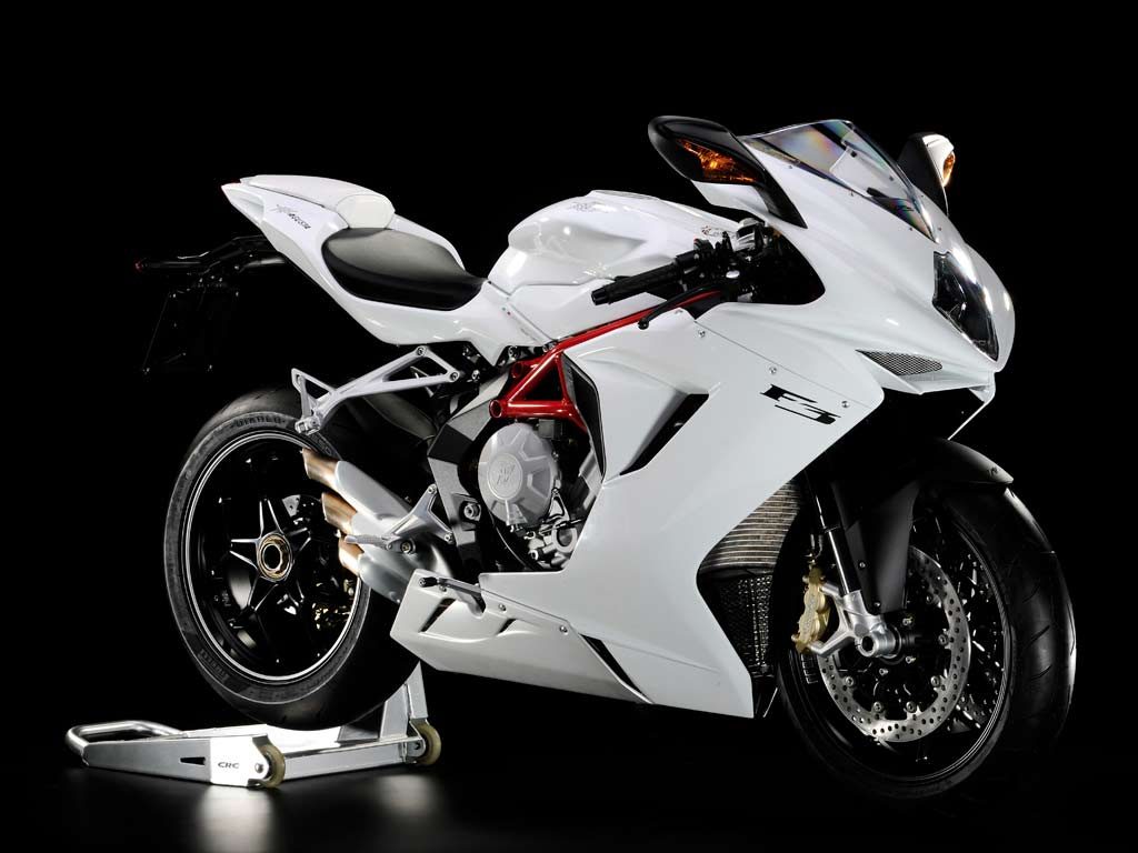 2015-mv-agusta-f3-675-8