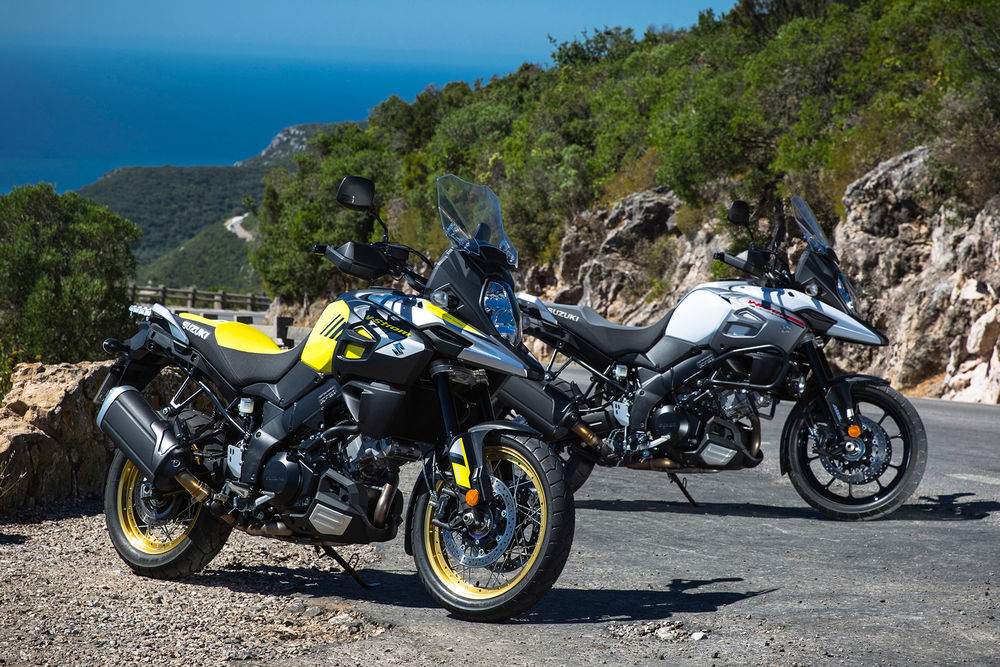 2018-suzuki-v-strom-1000-and-xt_action_8