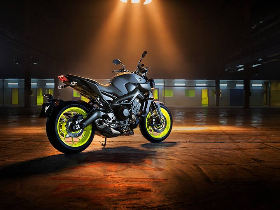 yamaha-mt-09-2017-14