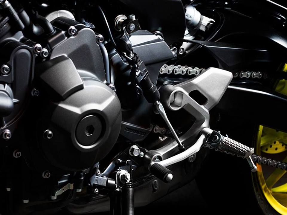 yamaha-mt-09-2017-7