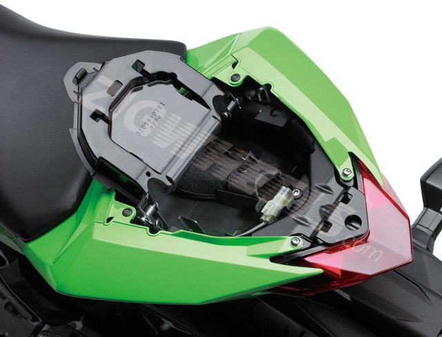 Kawasaki Ninja 300 fotoğraf galerisi