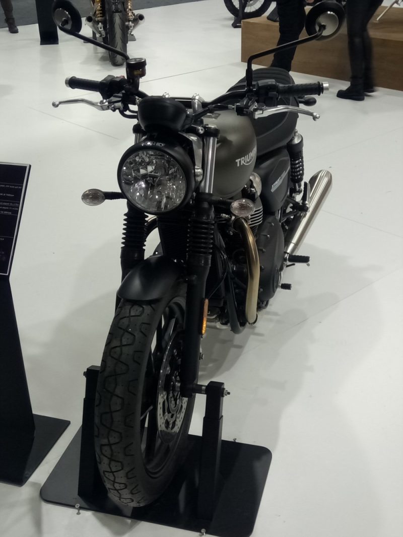 Triumph Motosiklet
