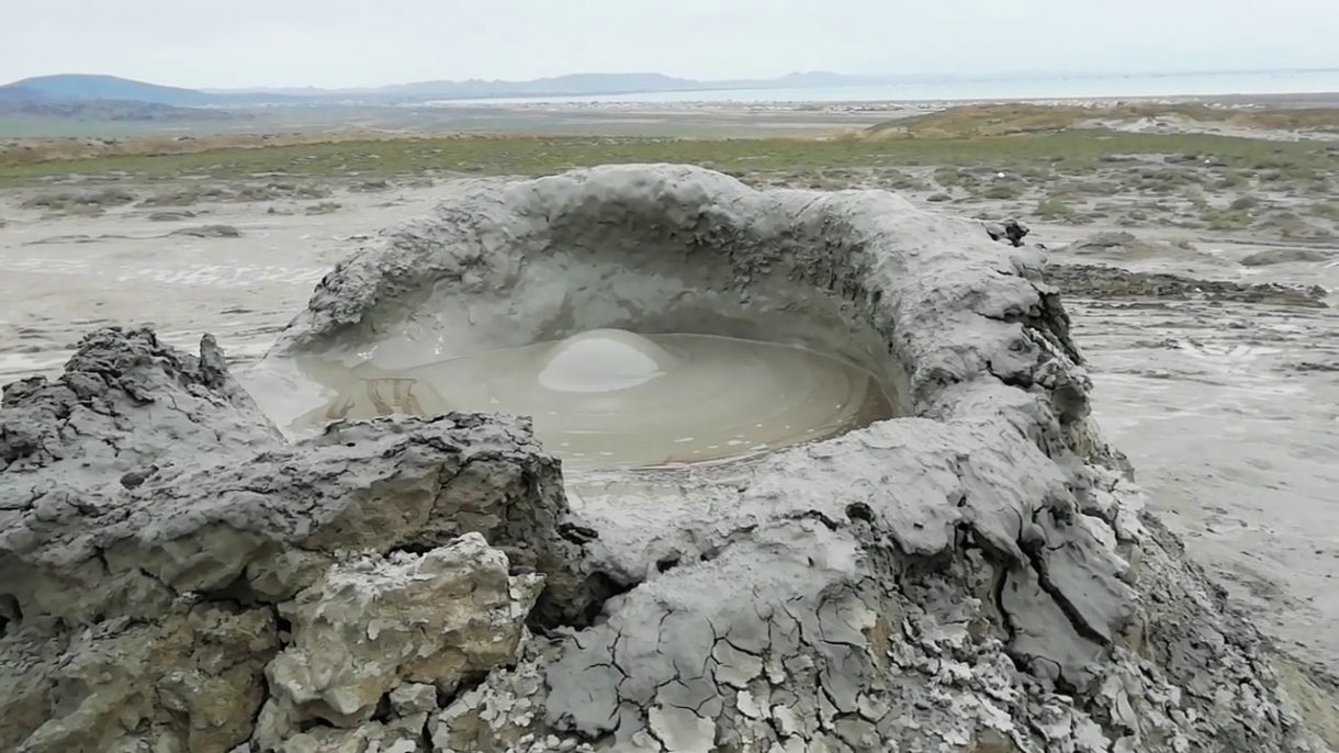 Azerbaycan &Ccedil;amur Volkani