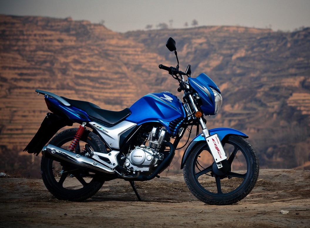 Honda-CB-125E