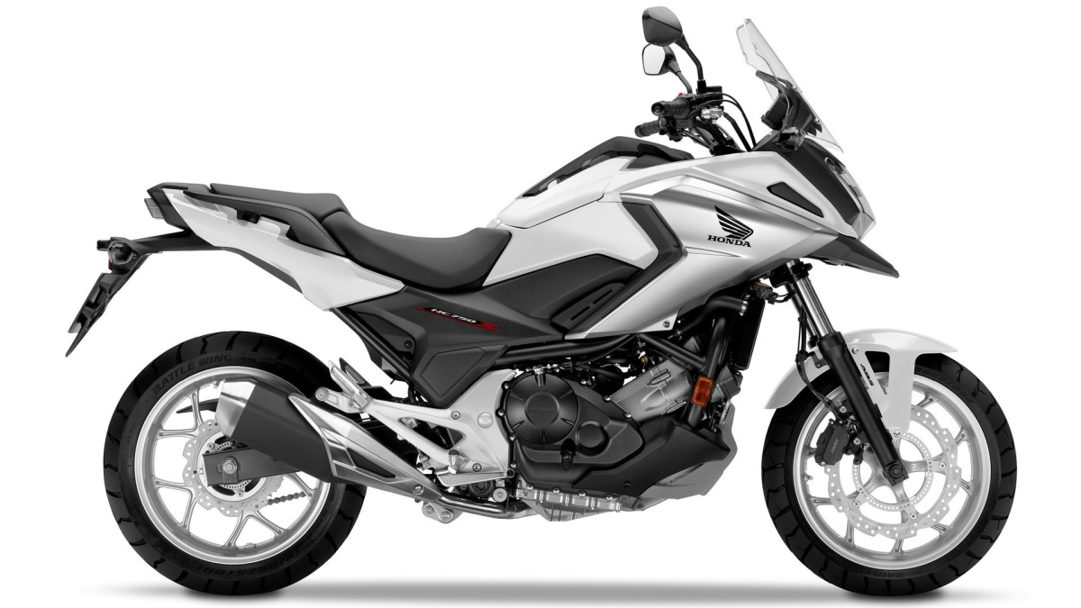 Honda-NC750X - &Ccedil;ok y&ouml;nl&uuml; Honda NC750X