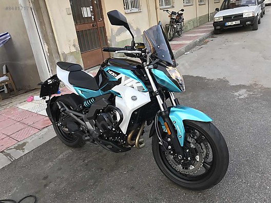 CFMoto 400NK
