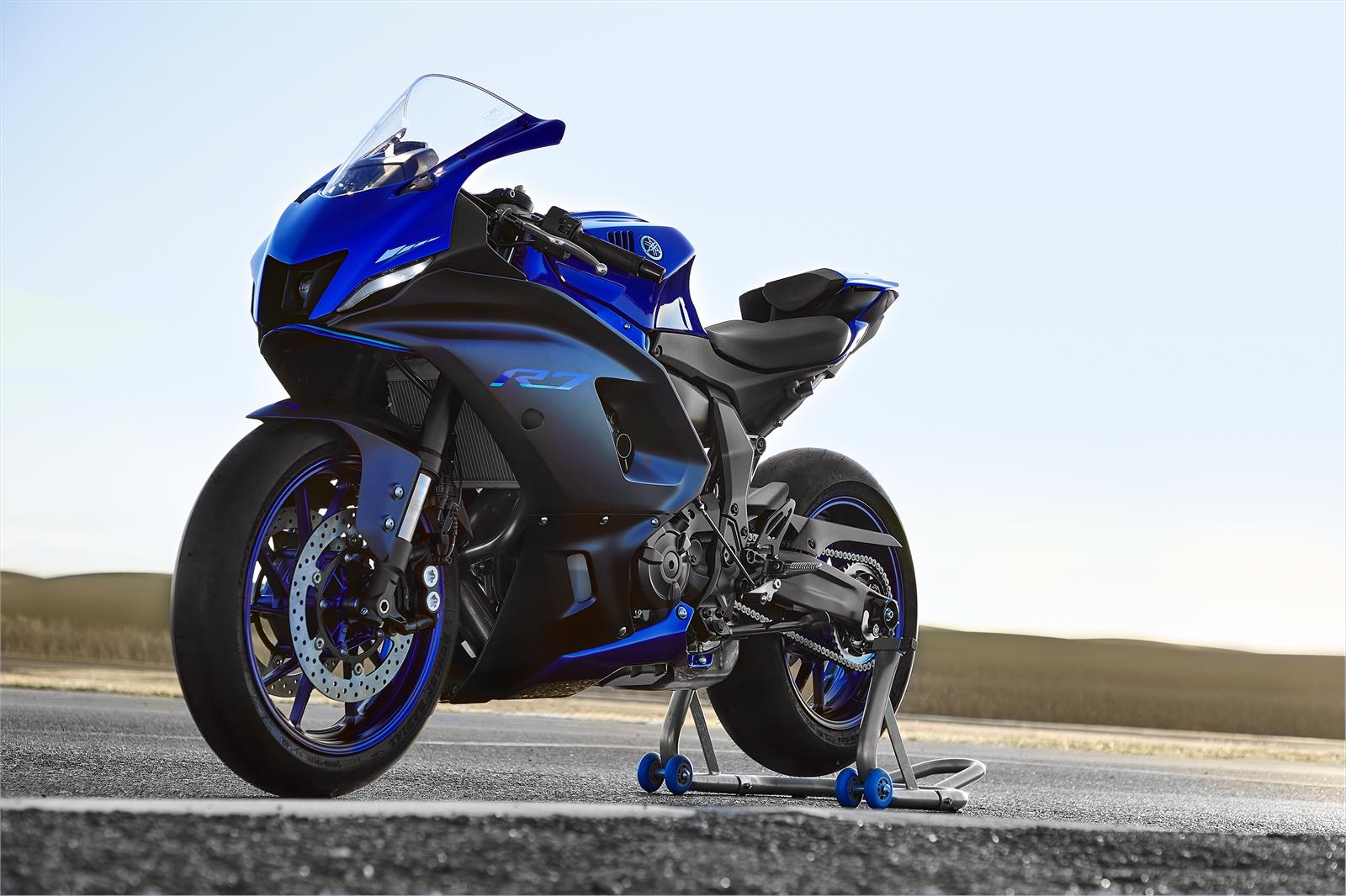2022 Yamaha YZF-R7 Öne Çıkan Özellikleri | Motosiklet Sitesi