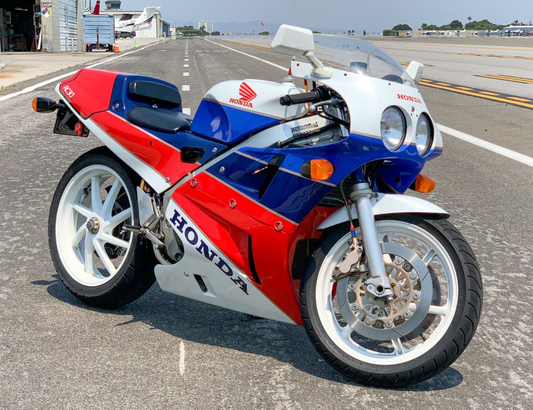 1990 Honda RC30
