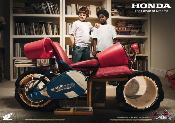 Honda goldwing reklamı