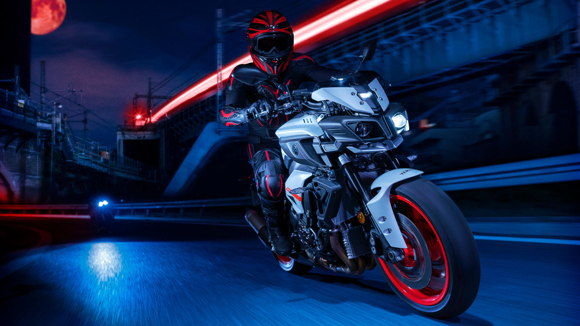2022 Yamaha MT-10-2