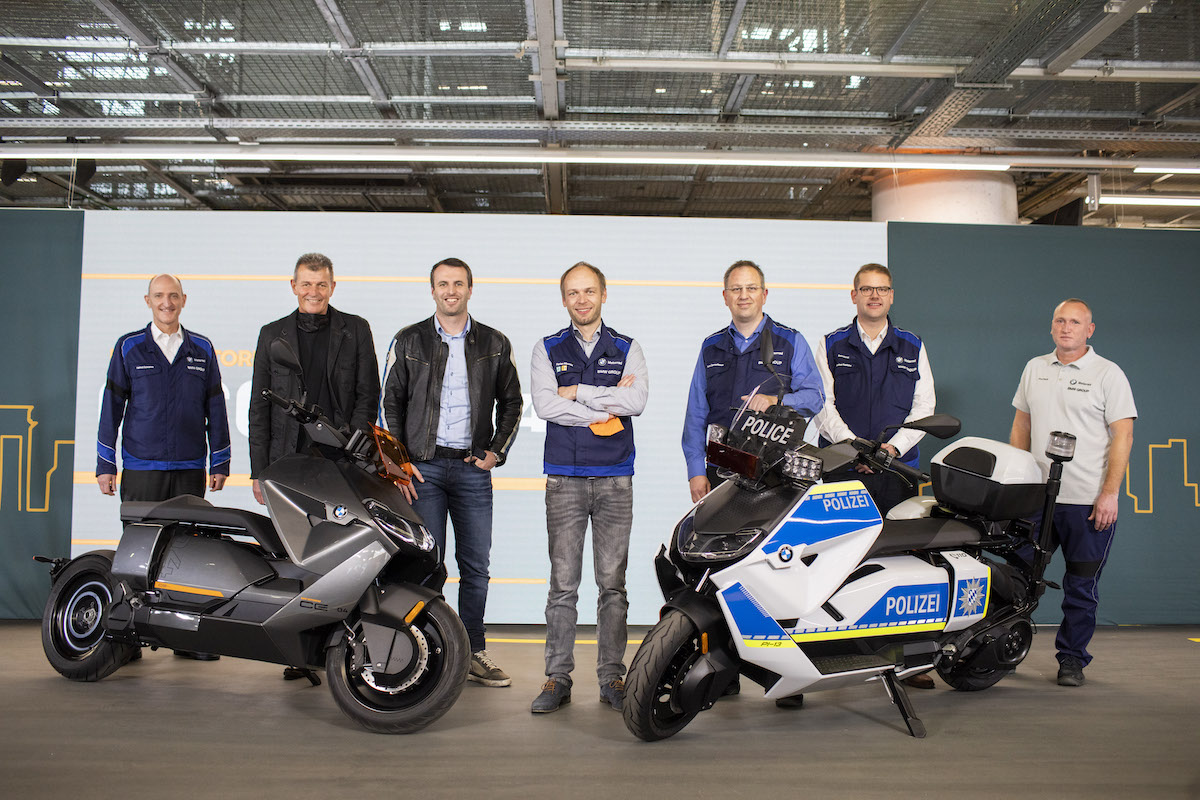 bmw-ce04 fabrika &uuml;retimi