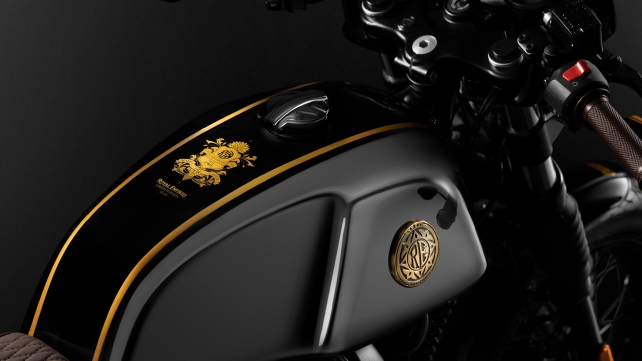 royalenfield-continental-gt-fuel-tank