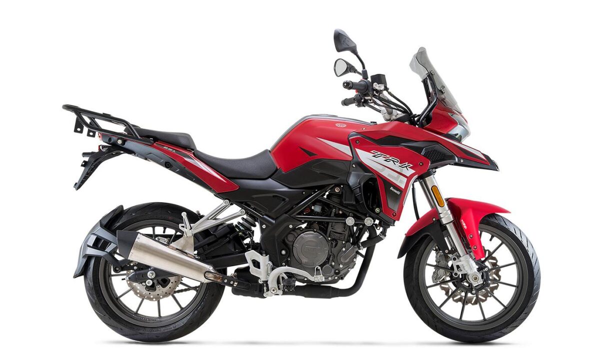 benelli-trk-251-red