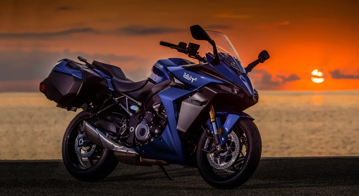 2022-suzuki-gsx-s1000gt