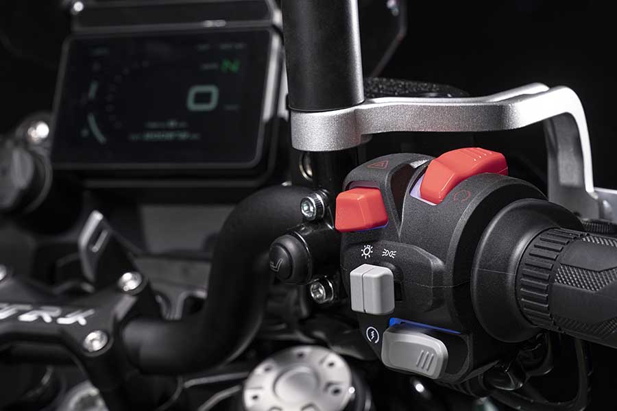 2023 Benelli TRK 702 X