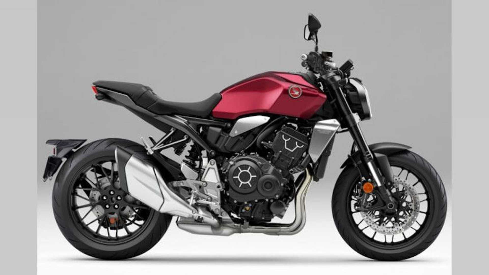 Honda, Japonya'da 2023 CB1000R ve CB1000R Black Edition'ı Piyasaya Sürüyor