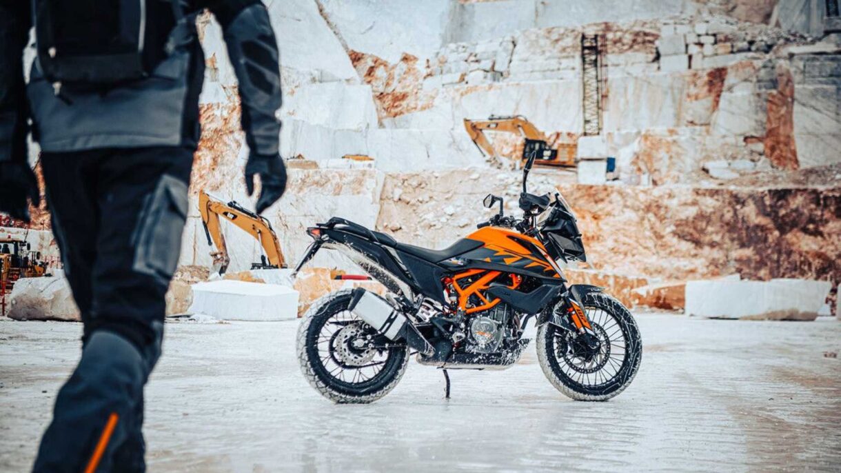 KTM'nin Yakında Yeni 390 Adventure Modellerini Piyasaya S&uuml;rmesi Bekleniyor