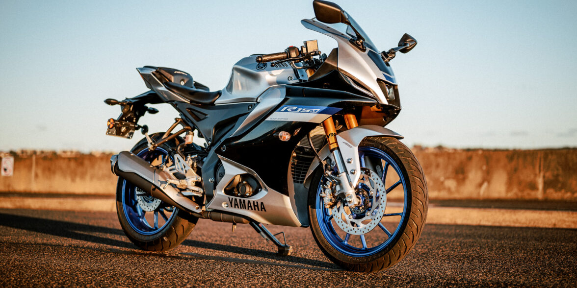 2023 Yamaha YZF-R15M V4 İncelemesi