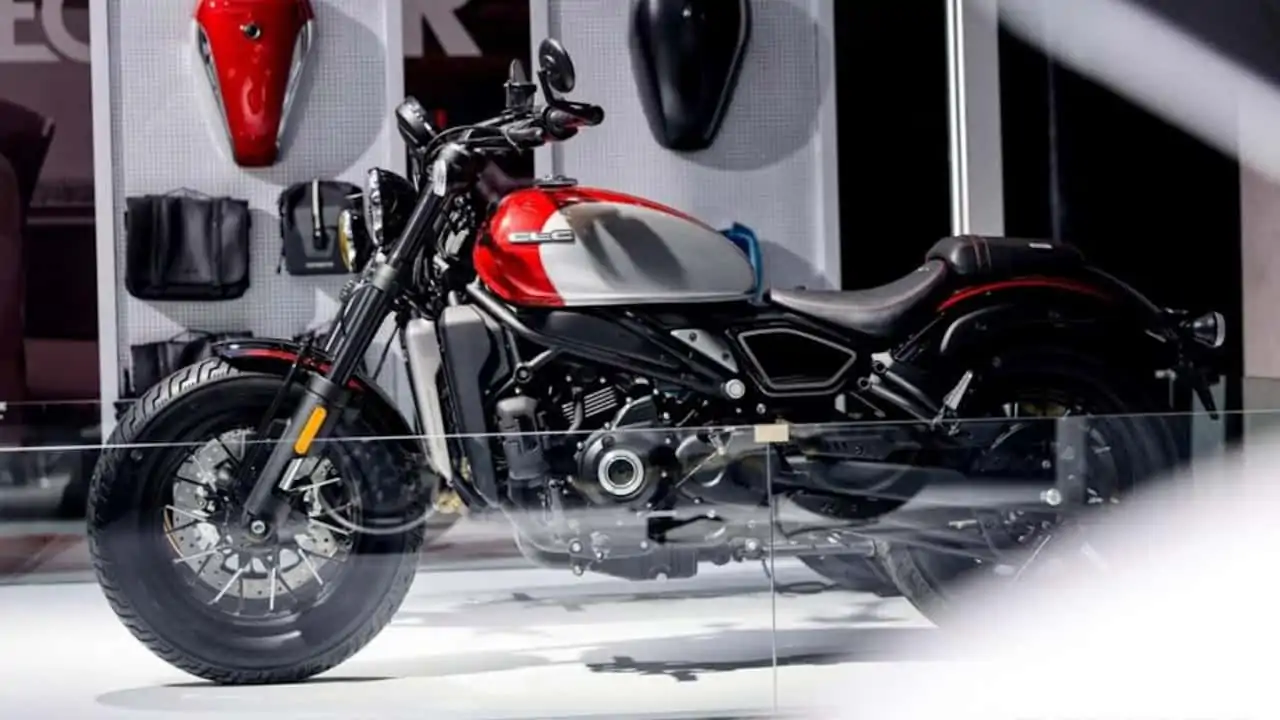 CFMoto &Ccedil;in'de CLC 450 Bobber'ı Tanıttı