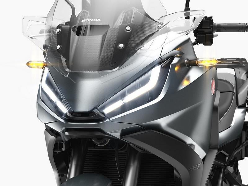 2024 Honda NT 1100, ön cam mükemmel