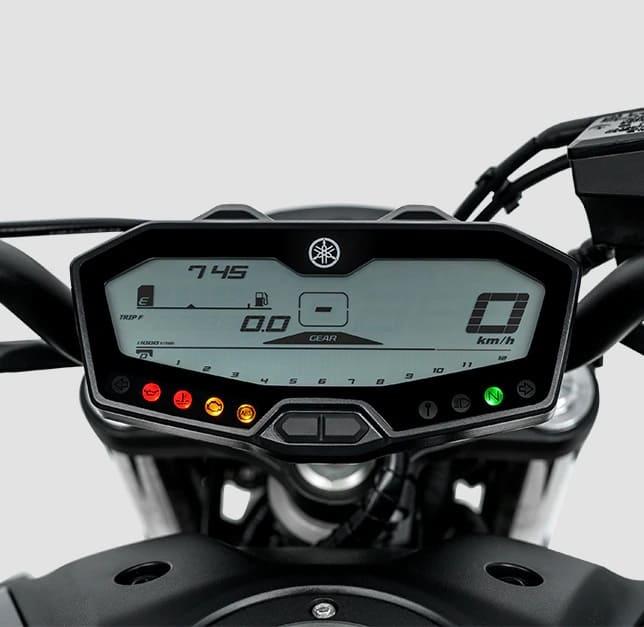 2024 Yamaha MT-07, led ekran