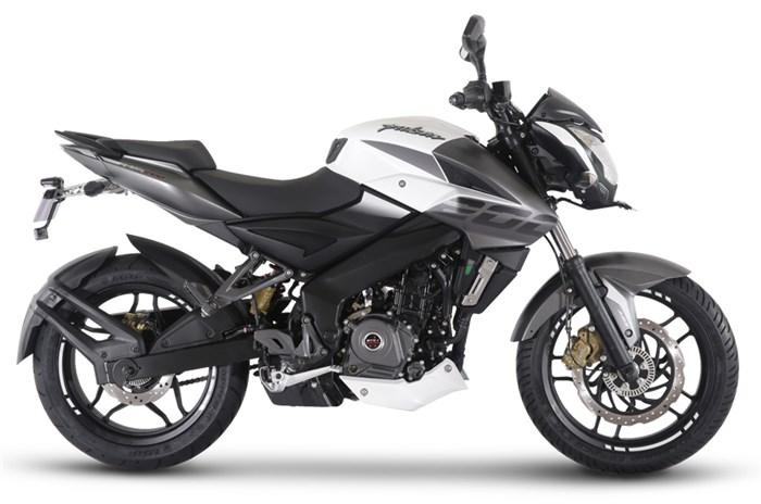 2024 Bajaj Pulsar NS400, Mart Ayında Geliyor
