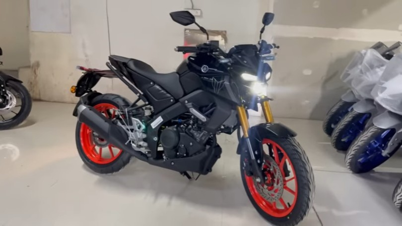 2024 Yamaha MT 15, Agresif Hızlanmaya Sahip