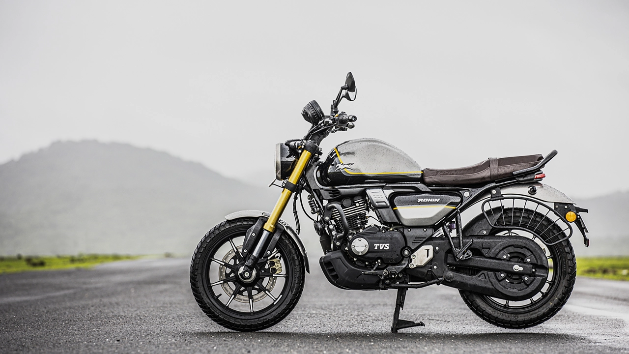 2024 TVS Ronin 225, En Dolu Model