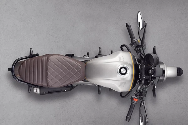 2024 TVS Ronin 225, &uuml;stten