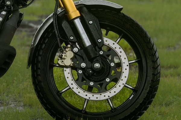 2024 TVS Ronin 225, disk, lastik