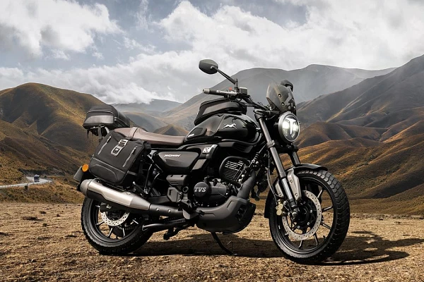 2024 TVS Ronin 225, En Dolu Model