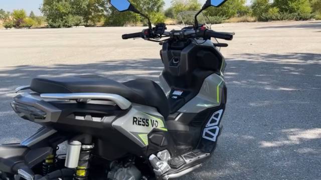 Mondial Ressivo 250 Maxi Scooter