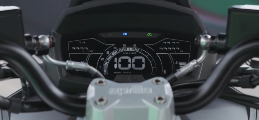 2023 Aprilia SR GT 125 göstergeler