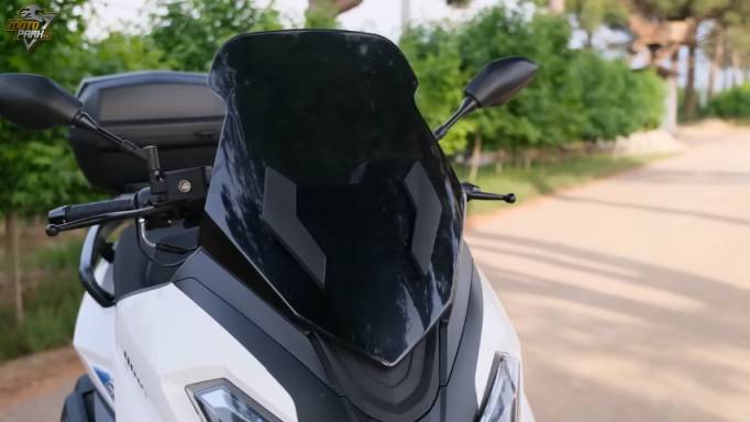2023 Yuki T11 EXPLORER &ouml;n cam