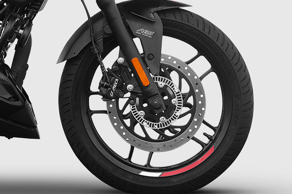 2023 Bajaj Pulsar F250 Süspansiyon ve Frenler
