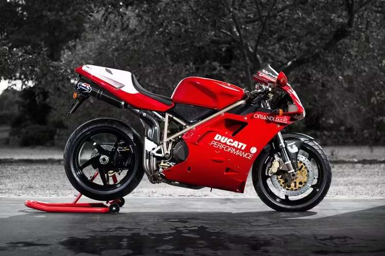 1998 Ducati 916 SPS Foggy Replica