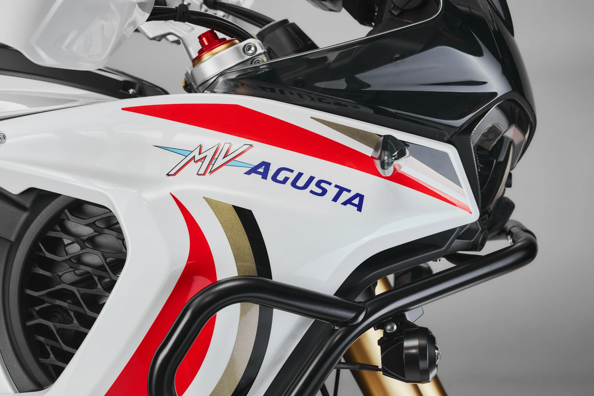 2024 MV Agusta LXP Orioli, G&ouml;vde