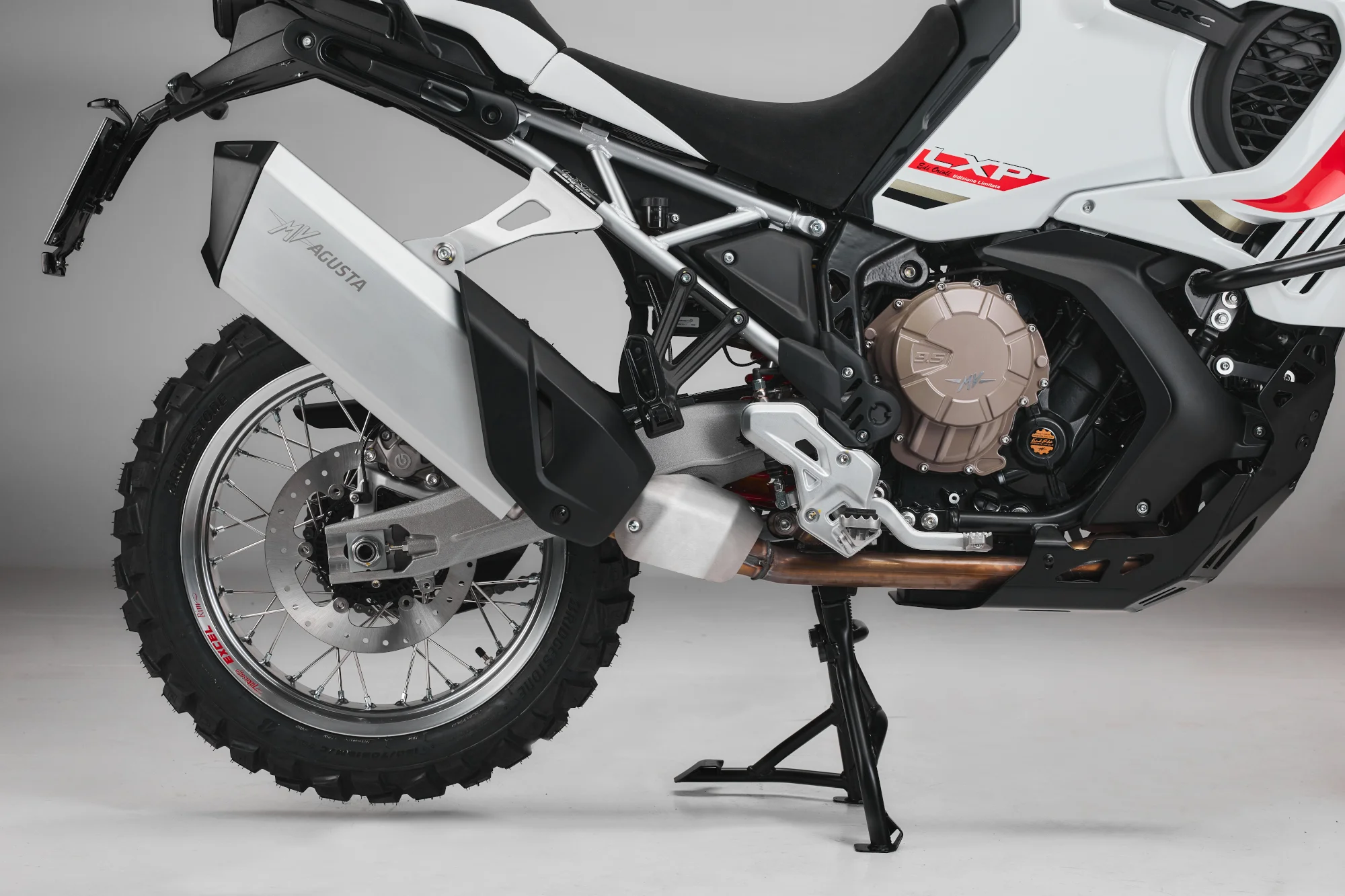 2024 MV Agusta LXP Orioli, Hafif