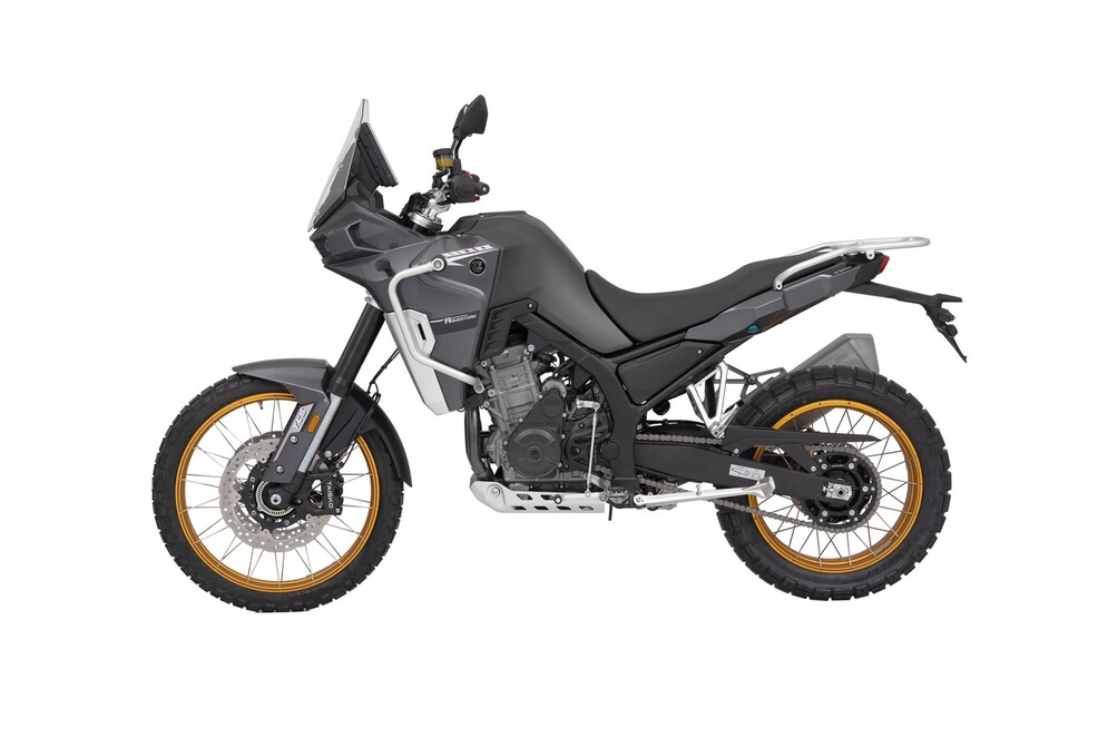 Kove 800X