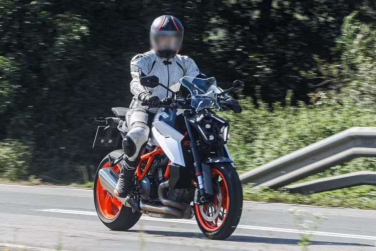 2024 KTM 1390 Super Duke