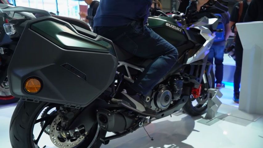2024 Suzuki GSX-S1000GX, Yüksek Teknoloji ile Geliyor