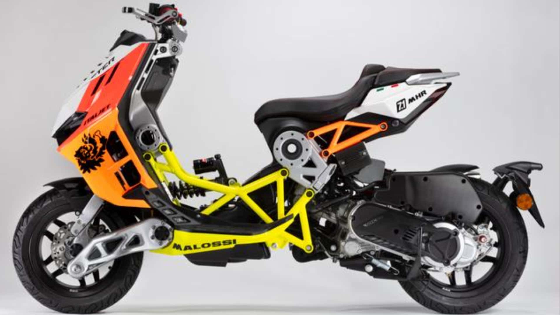 Italjet Dragster 125 ve 200 Herkesi Etkiliyor